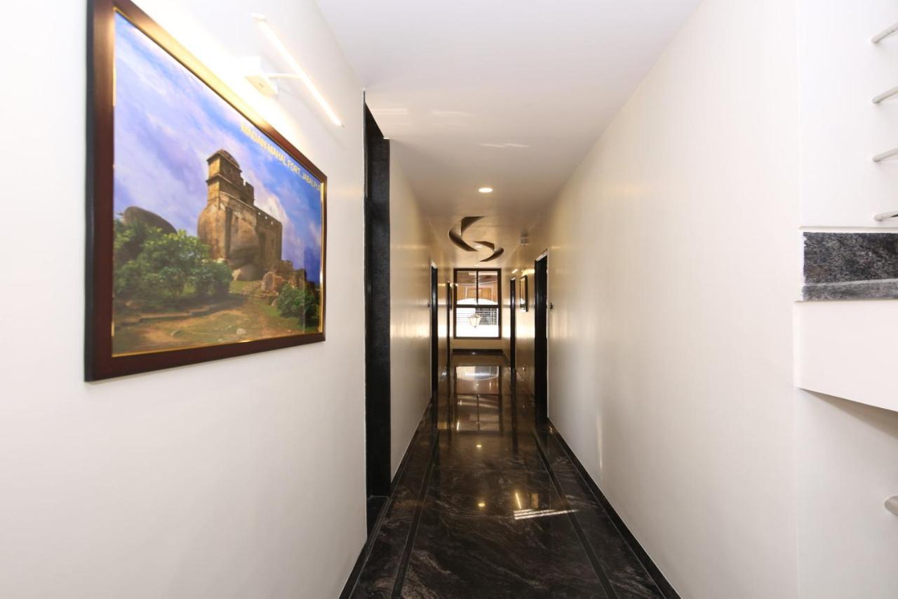 Capital O 36691 Hotel Aashirwad Inn 贾巴尔普尔 外观 照片