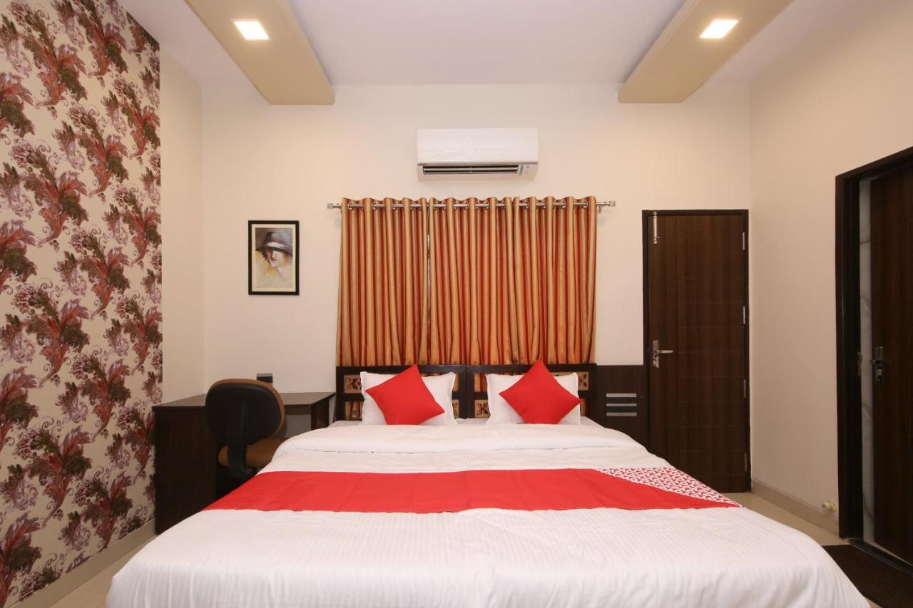 Capital O 36691 Hotel Aashirwad Inn 贾巴尔普尔 外观 照片